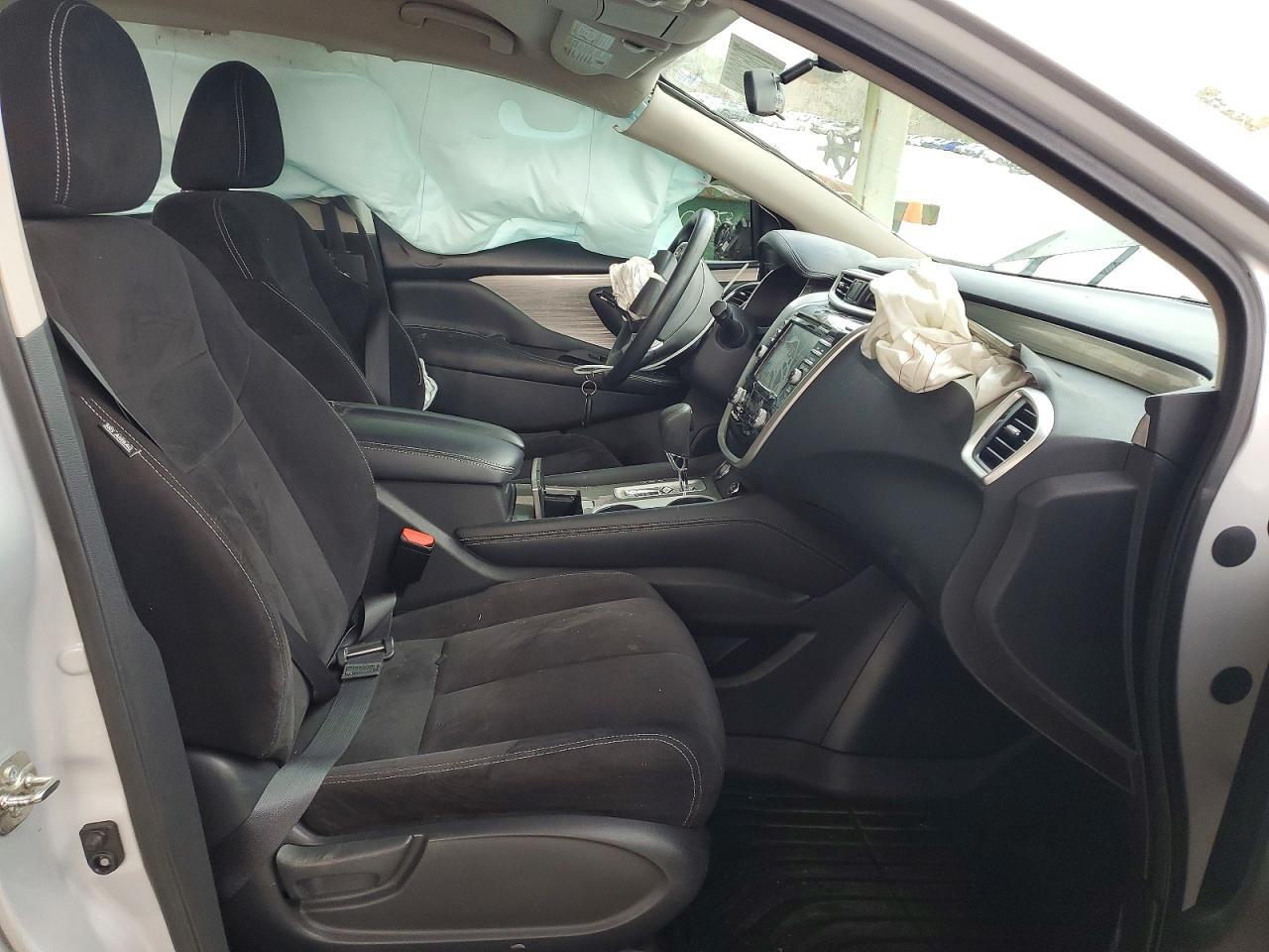 2017 Nissan Murano S - Image 7