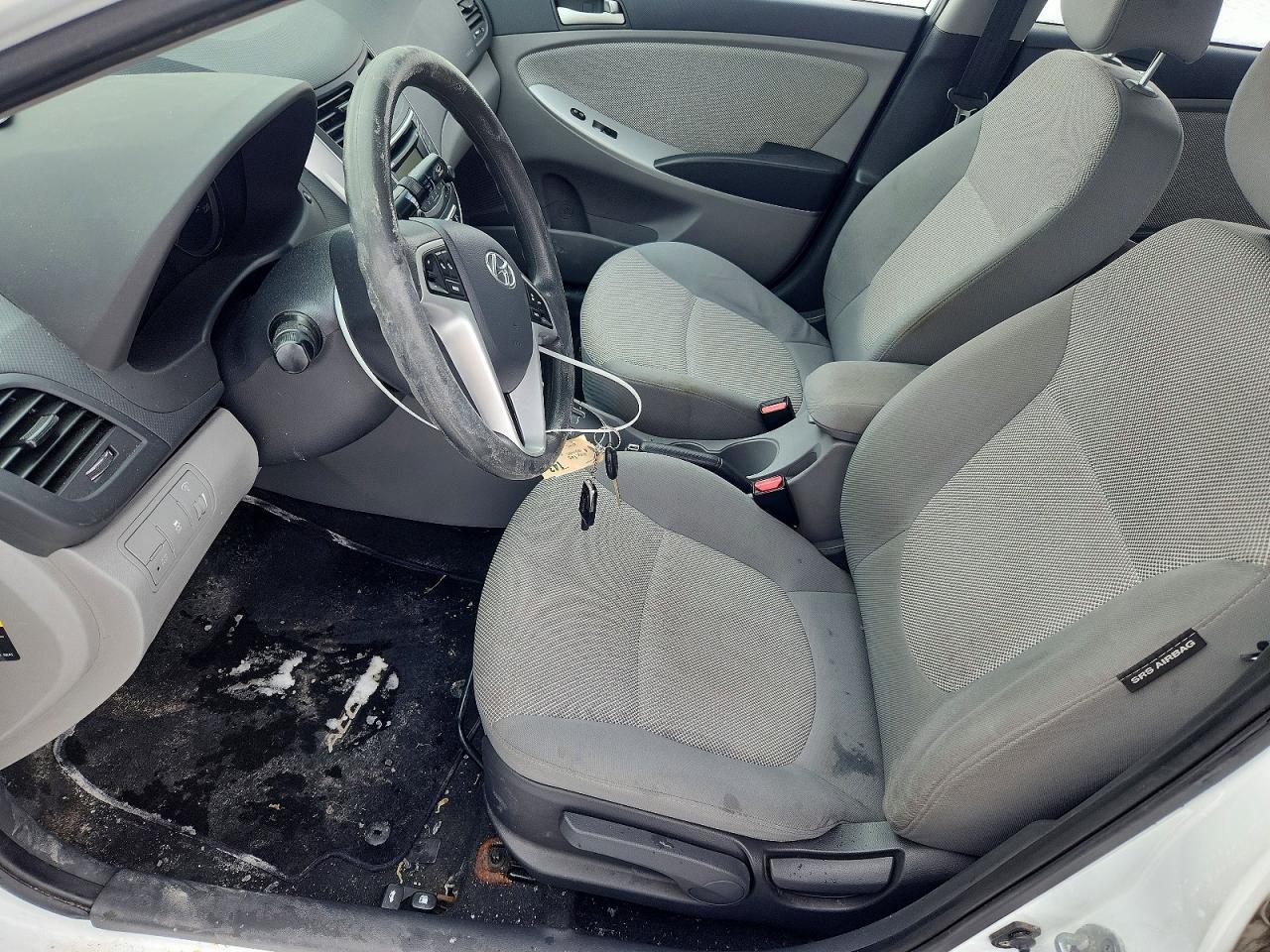 2012 Hyundai Accent Gls - Фото 7