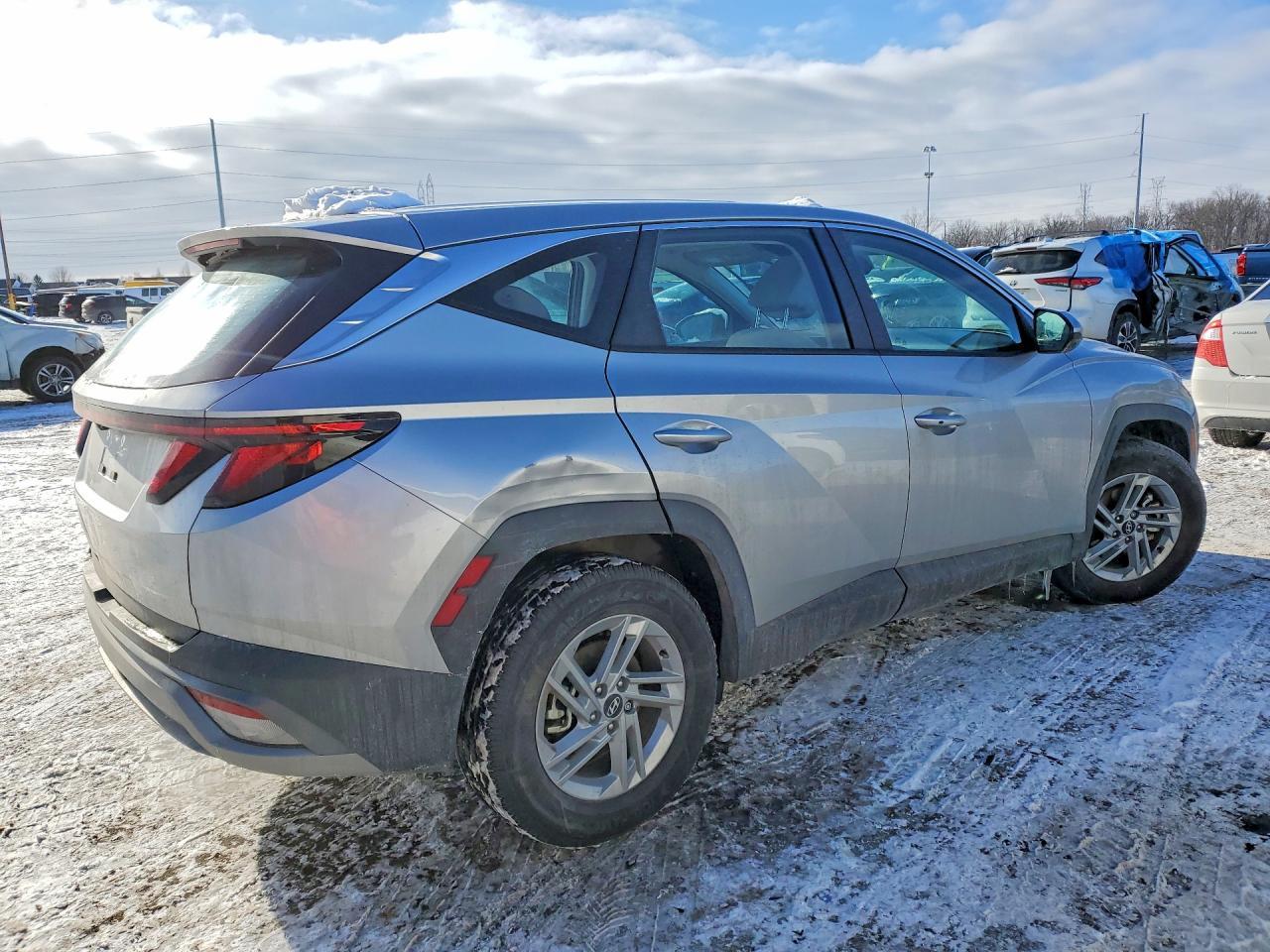 2025 Hyundai Tucson Se - Фото 3