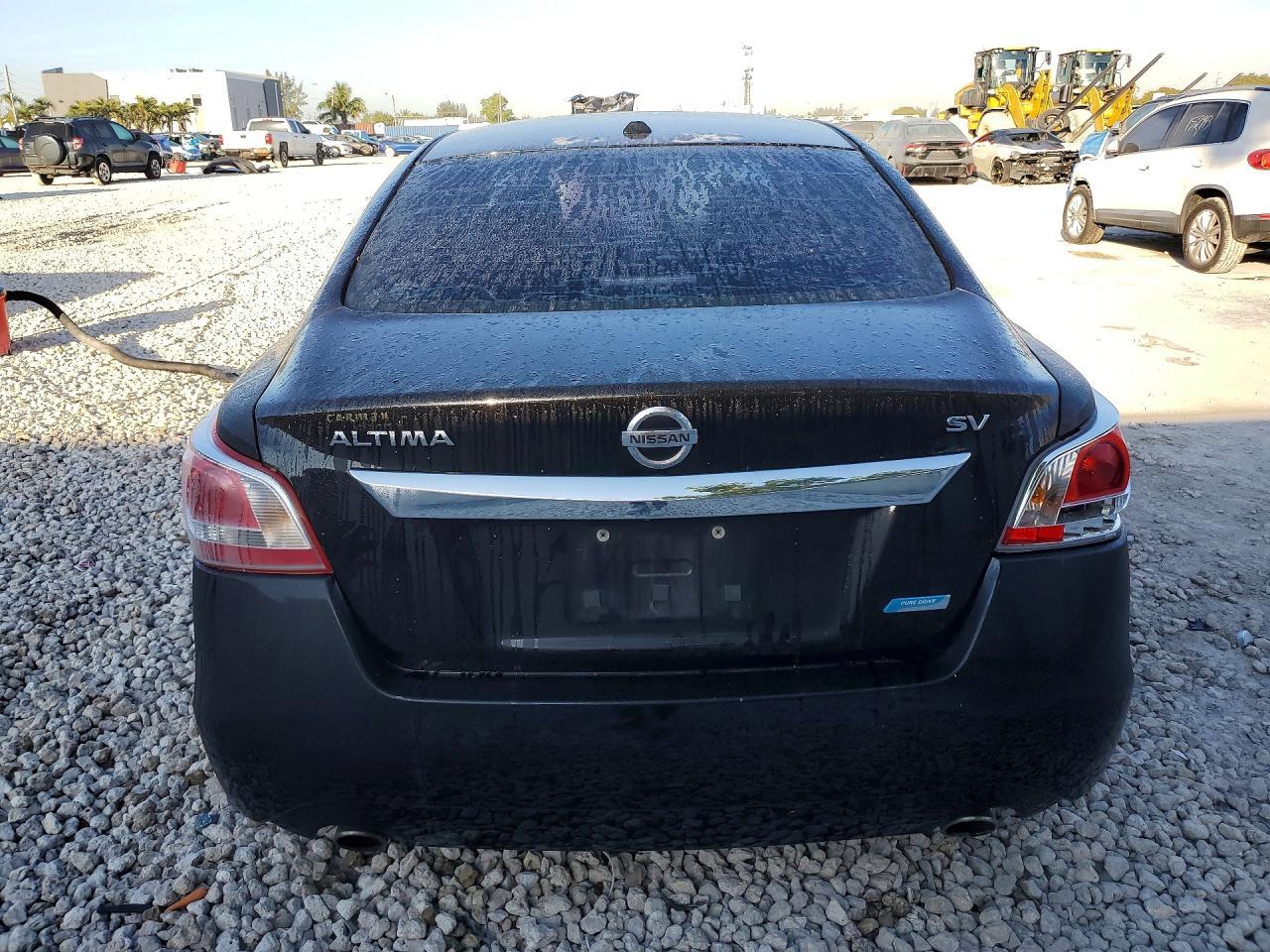 2013 Nissan Altima 2.5 - Фото 6