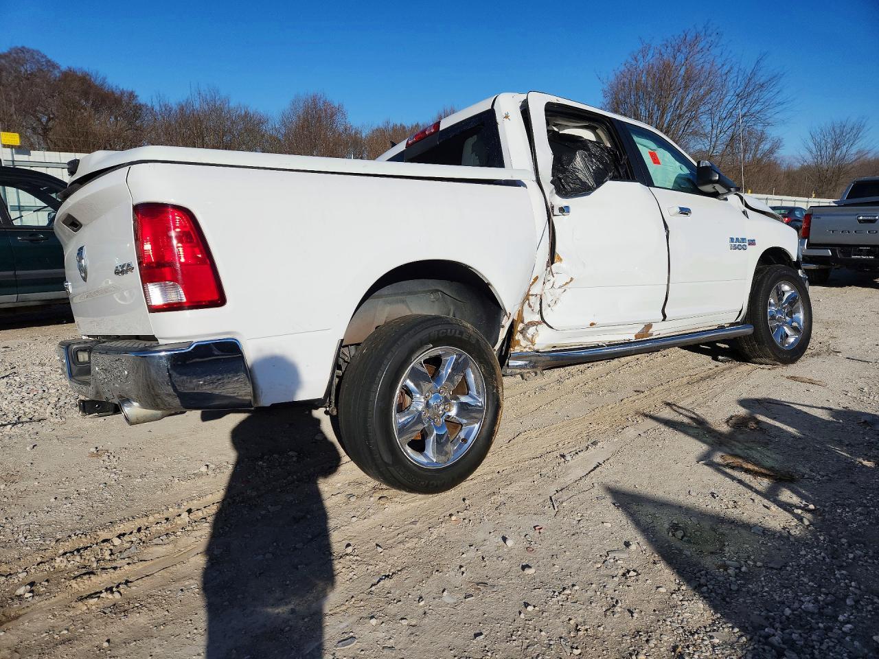 2015 Ram 1500 Slt - Image 3