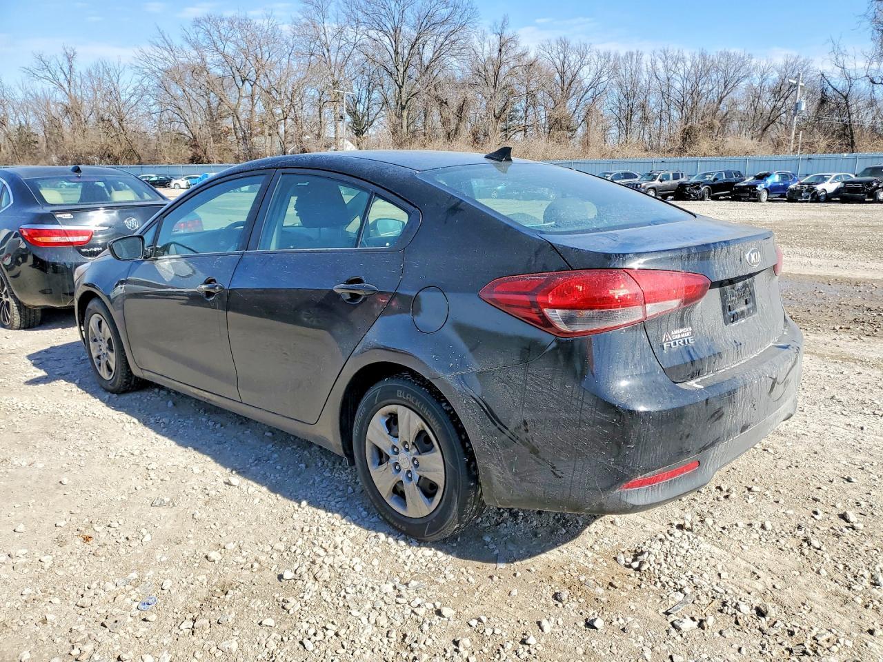 2017 Kia Forte Lx - Фото 2