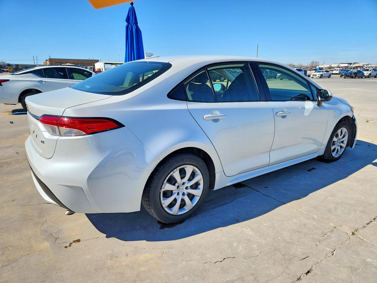 2022 Toyota Corolla Le - Фото 3