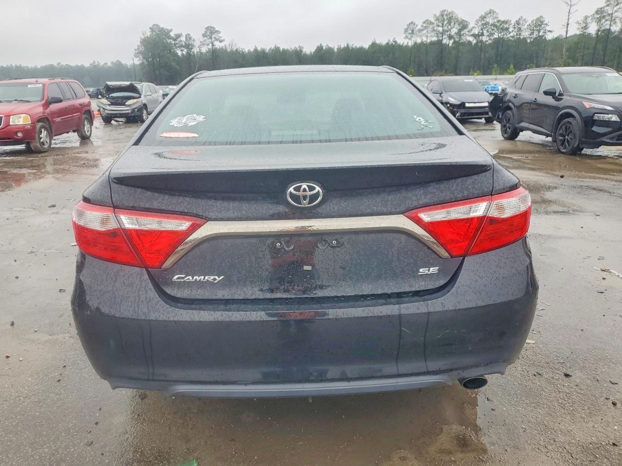 2015 Toyota Camry Se - Фото 6