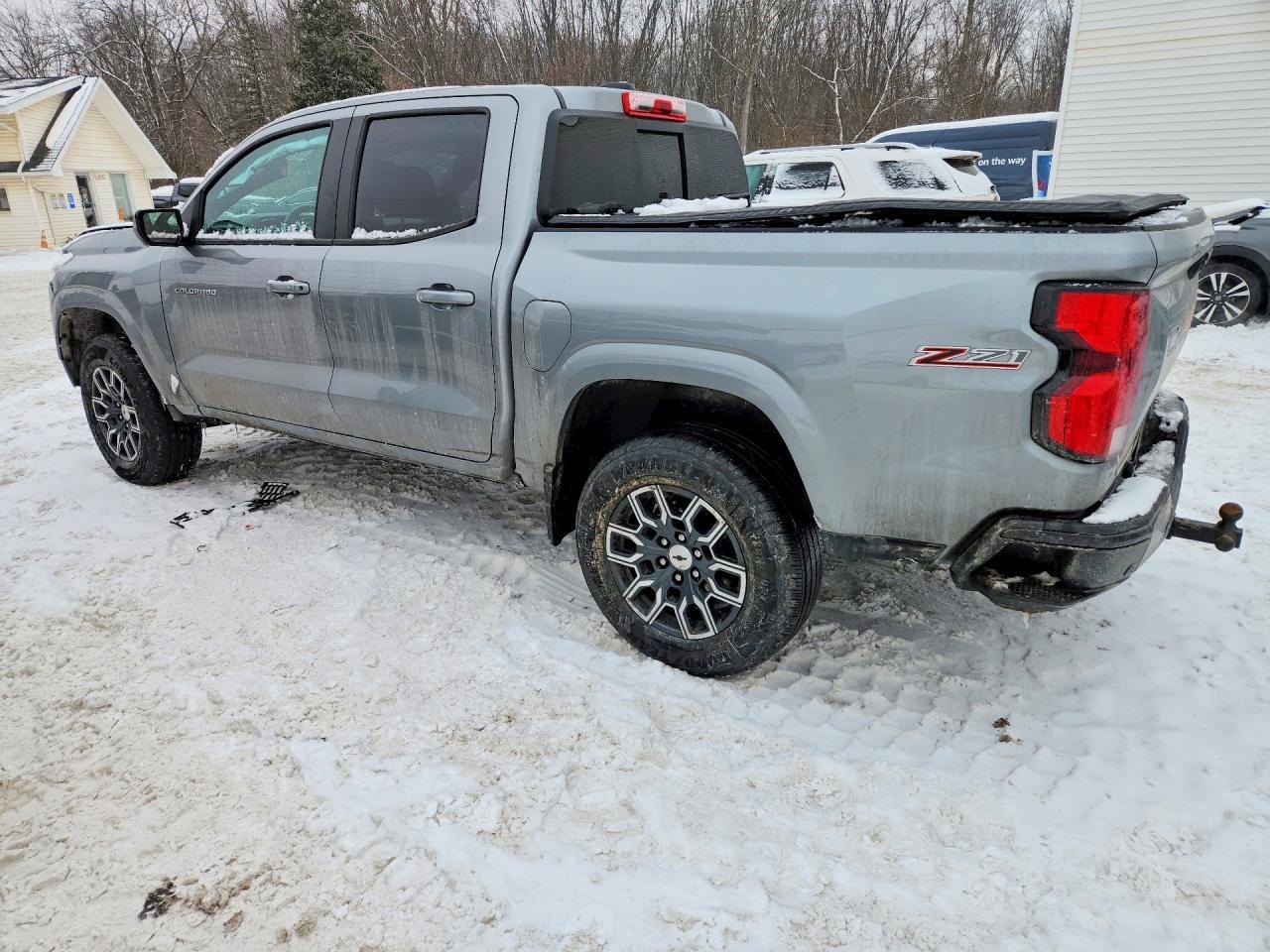 2024 Chevrolet Colorado Z71 - Фото 2