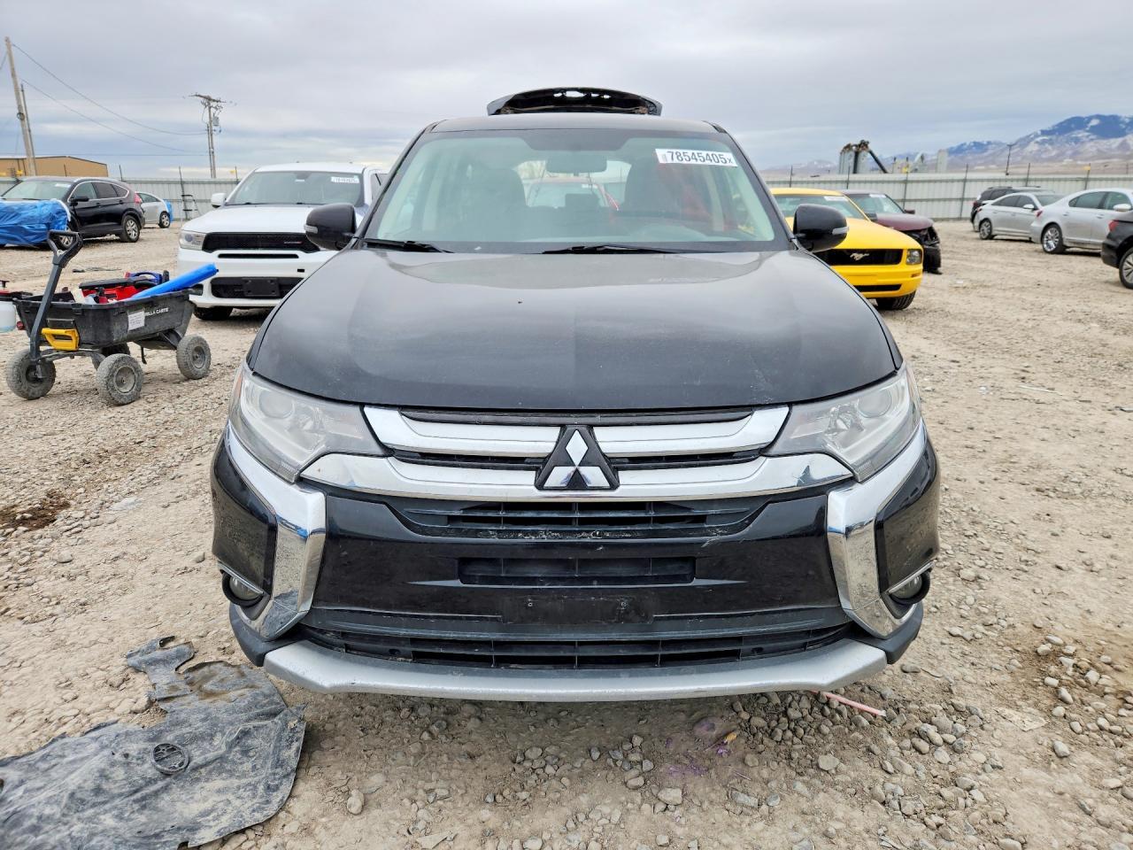 2018 Mitsubishi Outlander Se - Image 5