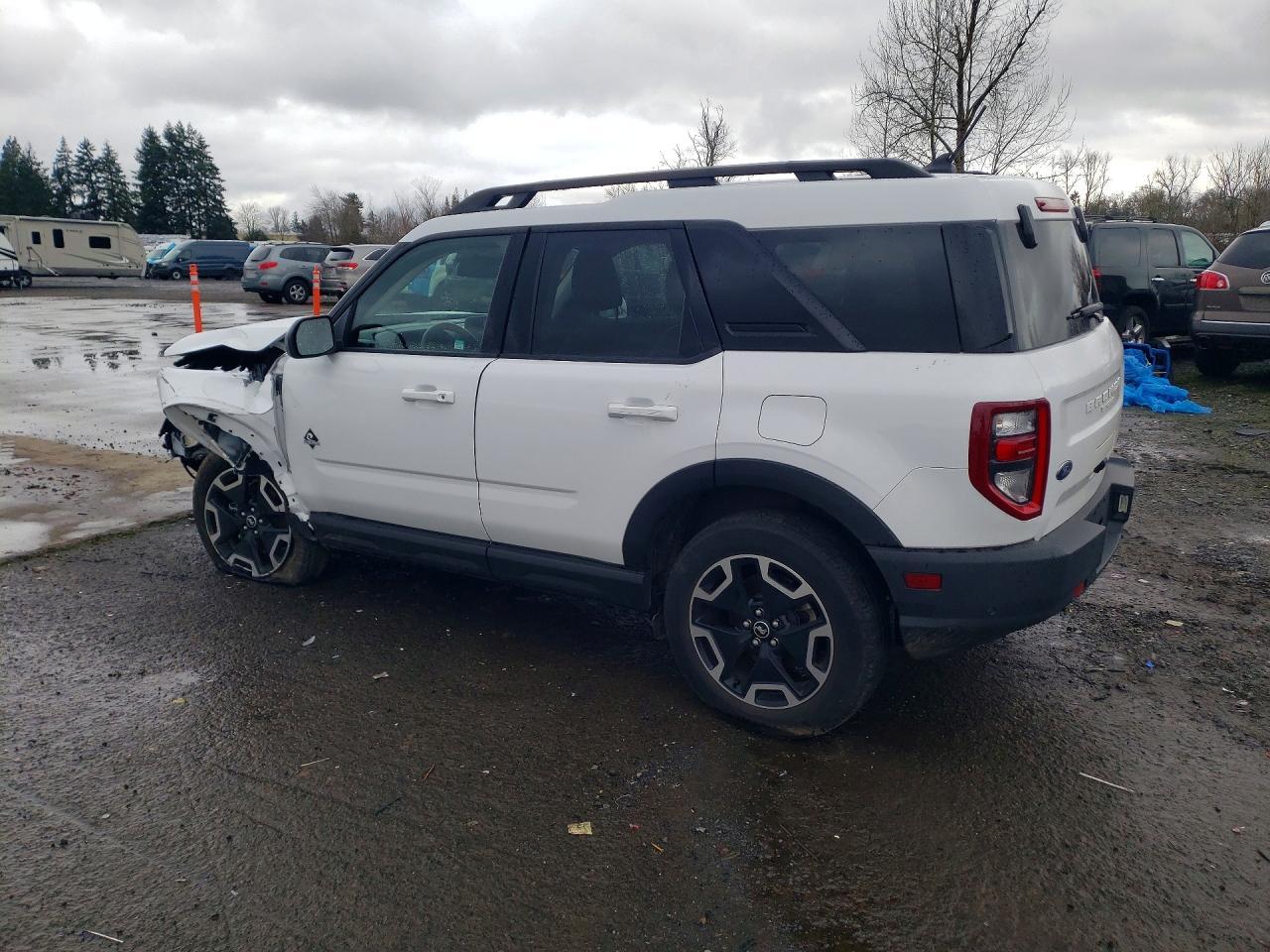 2023 Ford Bronco Sport Outer Banks - Фото 2