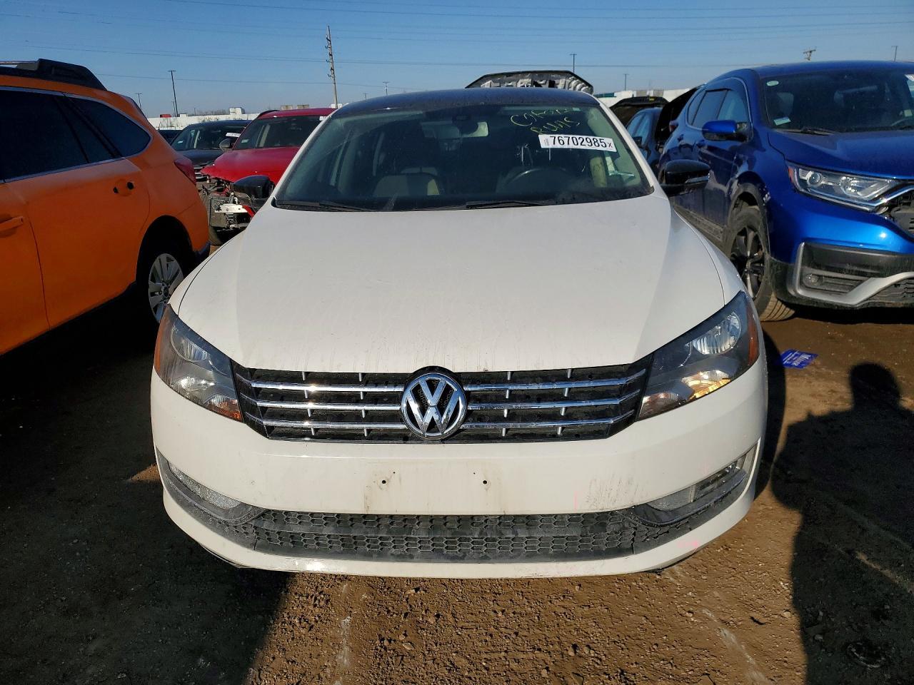 2015 Volkswagen Passat Se - Image 5