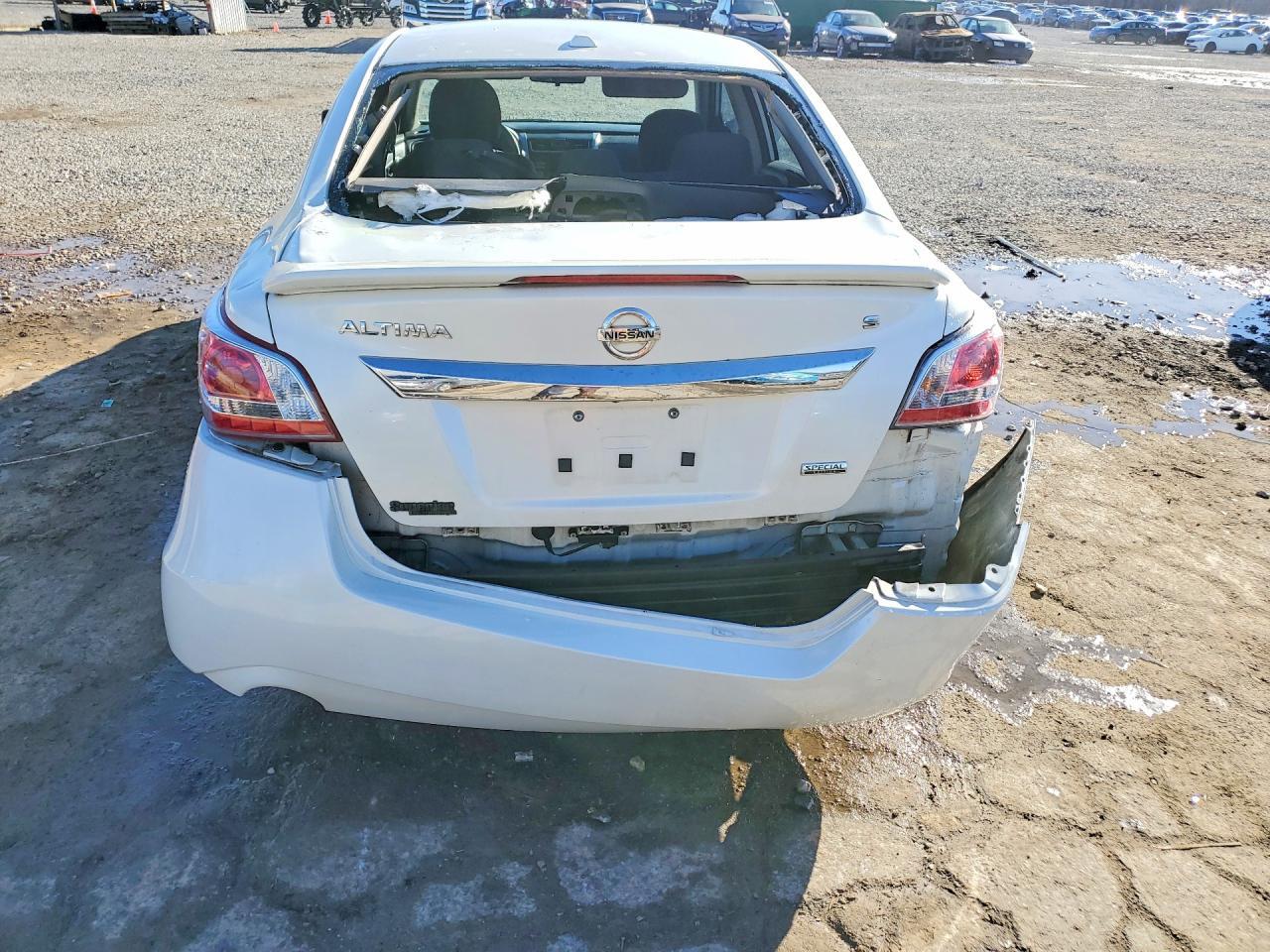 2015 Nissan Altima 2.5 - Image 6
