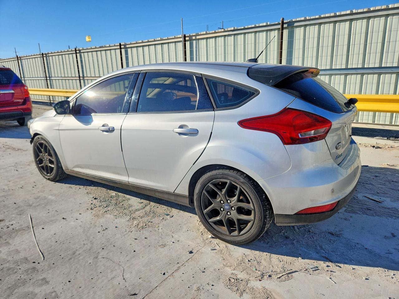 2016 Ford Focus Se - Фото 2