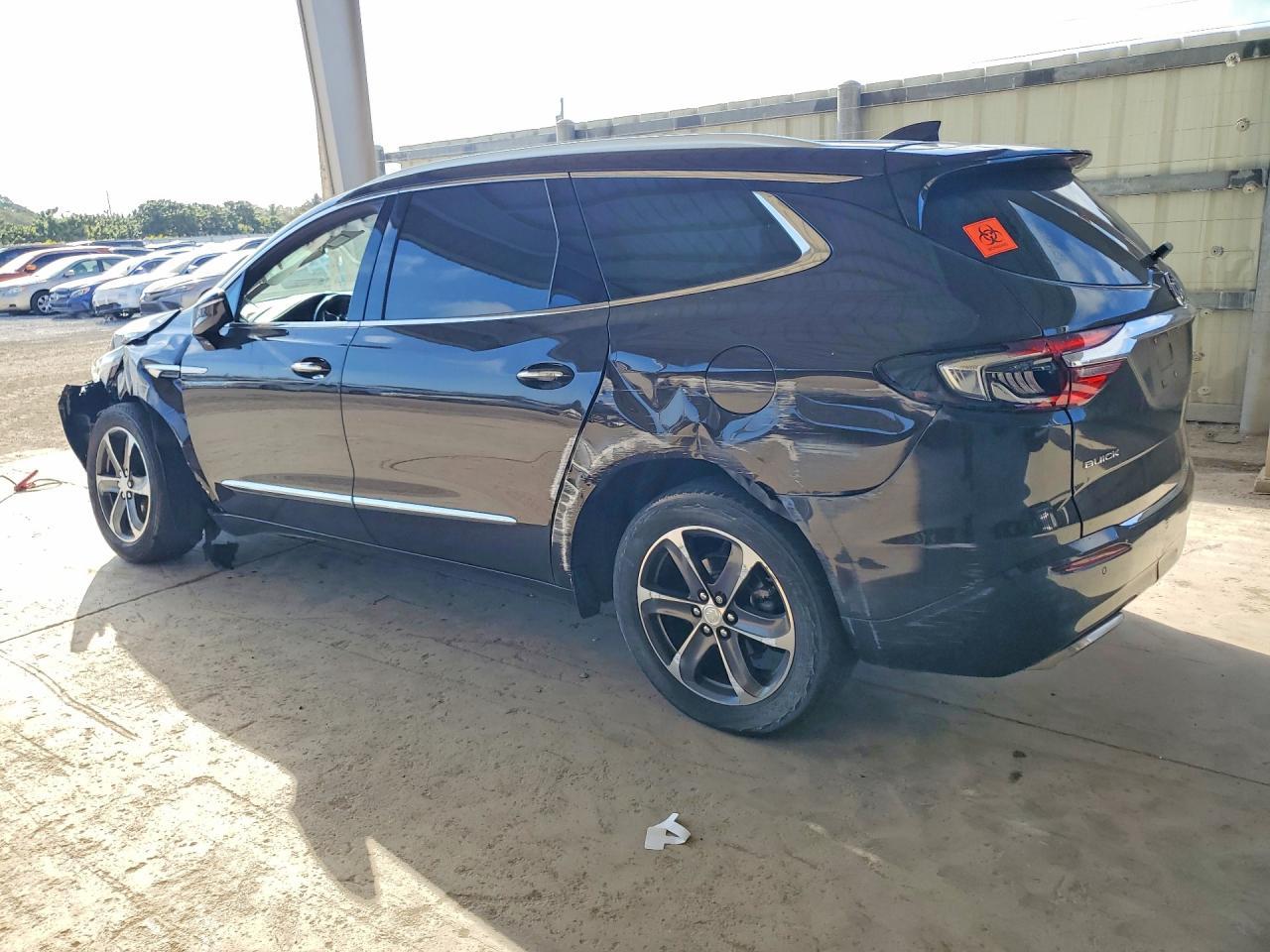 2018 Buick Enclave Essence - Фото 2