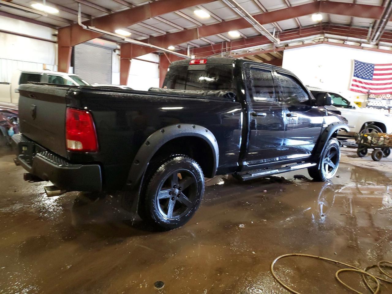 2012 Dodge Ram 1500 Sport - Фото 3