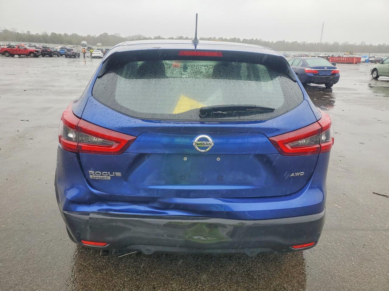 2021 Nissan Rogue Sport S - Фото 6