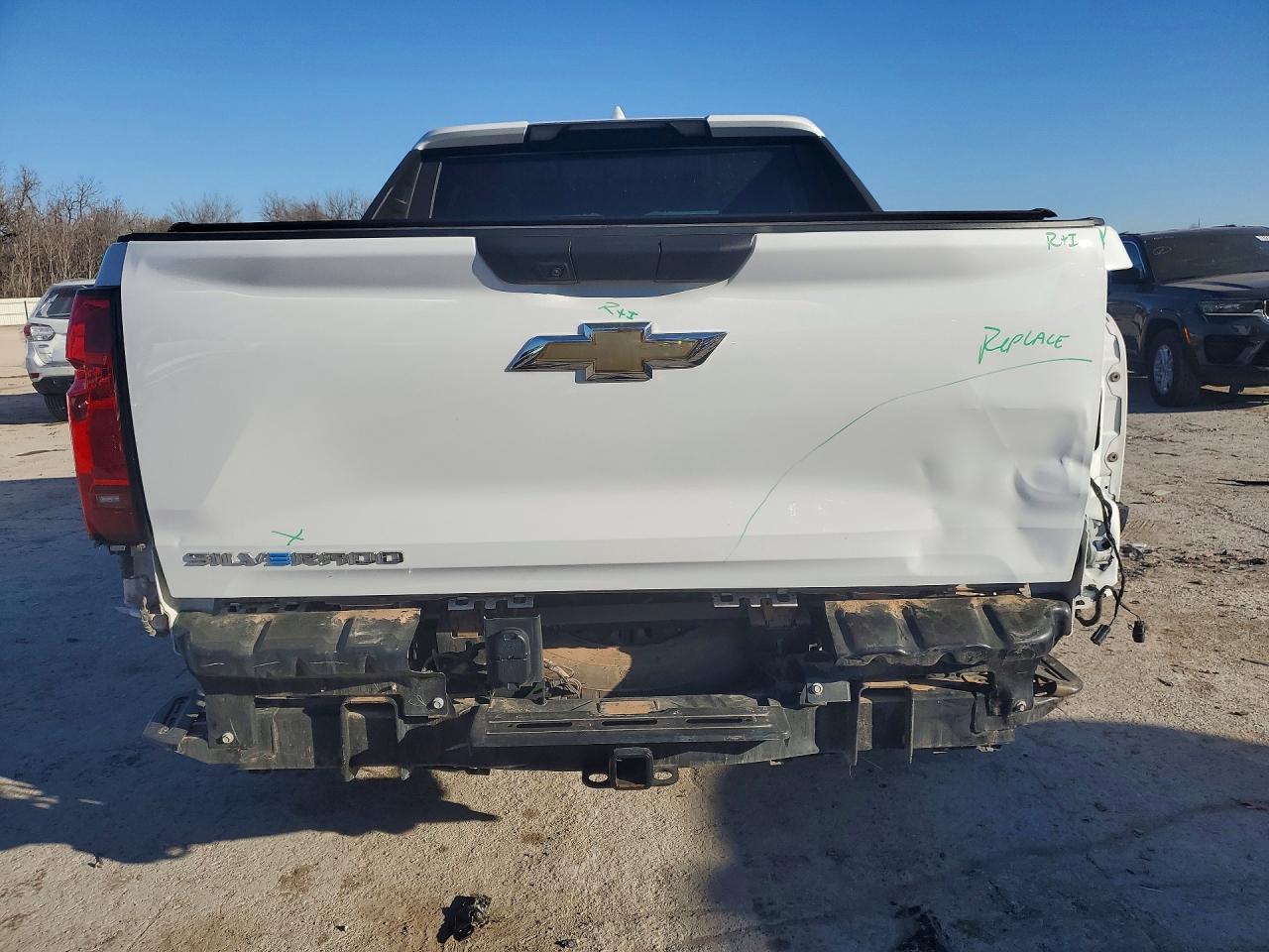 2024 Chevrolet Silverado - Image 6