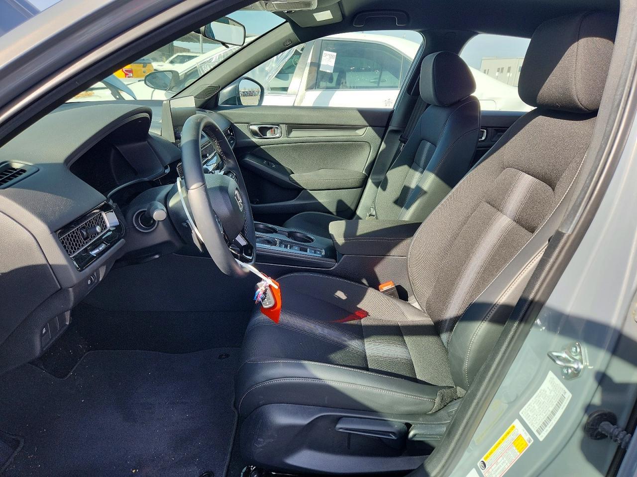 2025 Honda Civic Sport - Фото 7