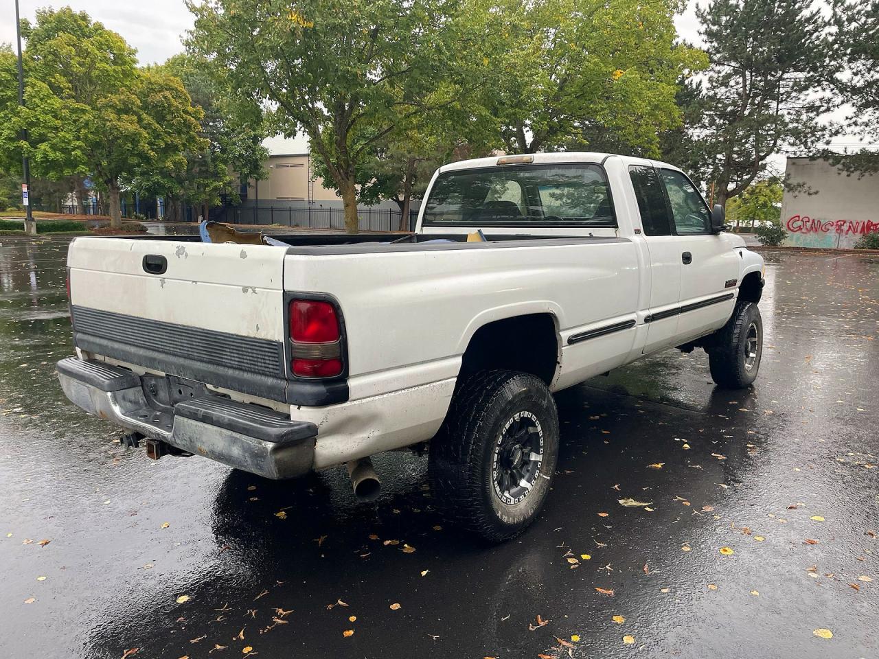 1999 Dodge Ram 2500 - Фото 4
