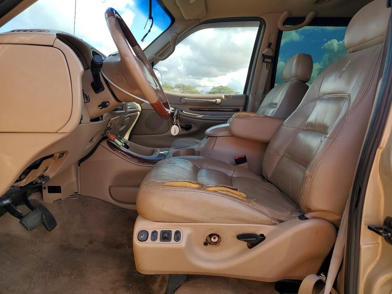 1999 Lincoln Townhouse Navigator - Фото 7