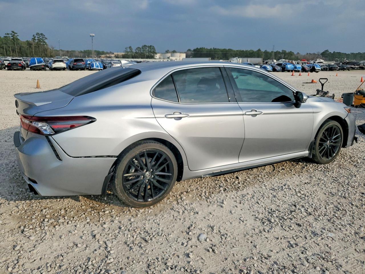 2024 Toyota Camry Xse - Фото 3