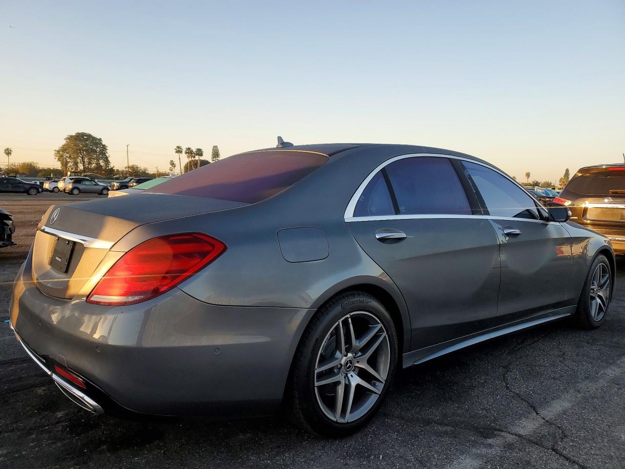 2018 Mercedes-Benz S 560 - Фото 3