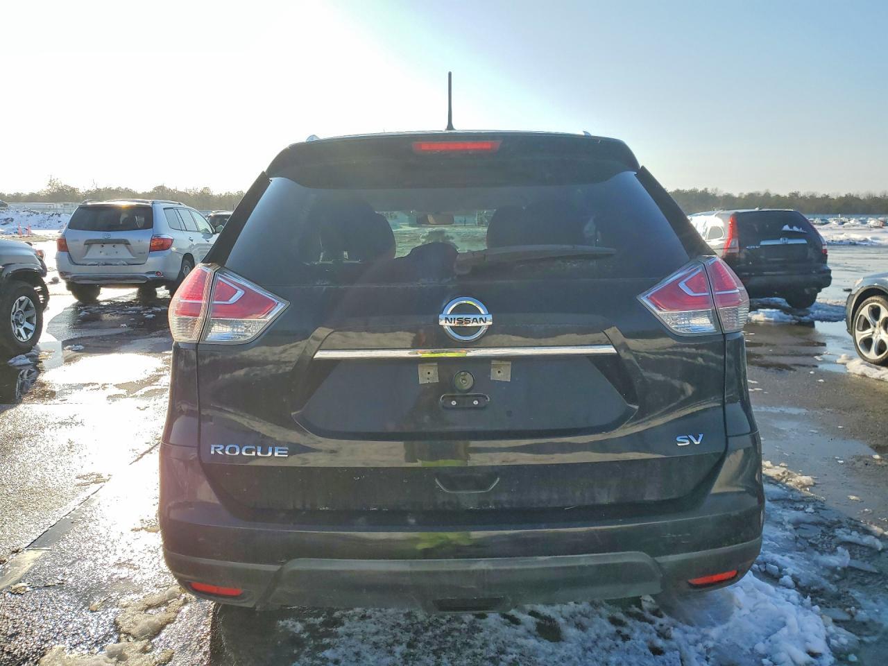 2015 Nissan Rogue S Sulev - Image 6