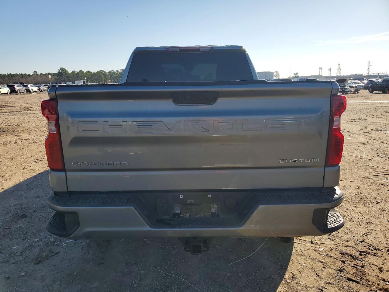 2023 Chevrolet Silverado C1500 Custom - Фото 6