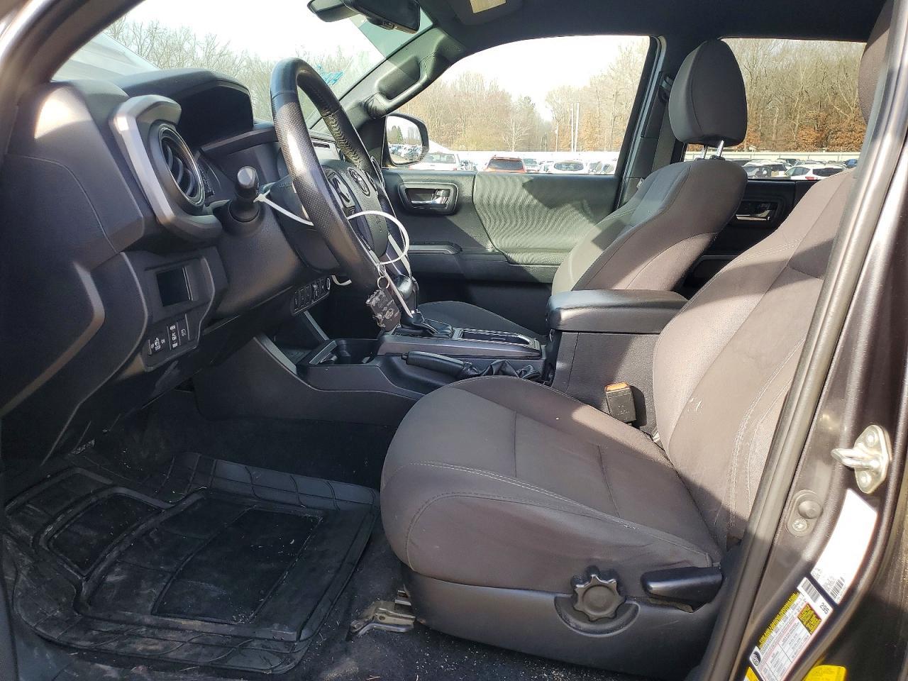 2018 Toyota Tacoma Double Cab - Фото 7