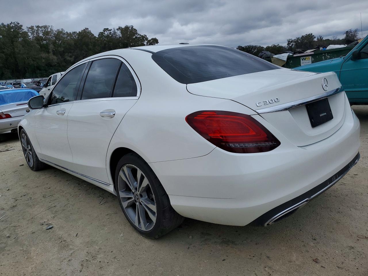 2019 Mercedes-Benz C 300 - Фото 2