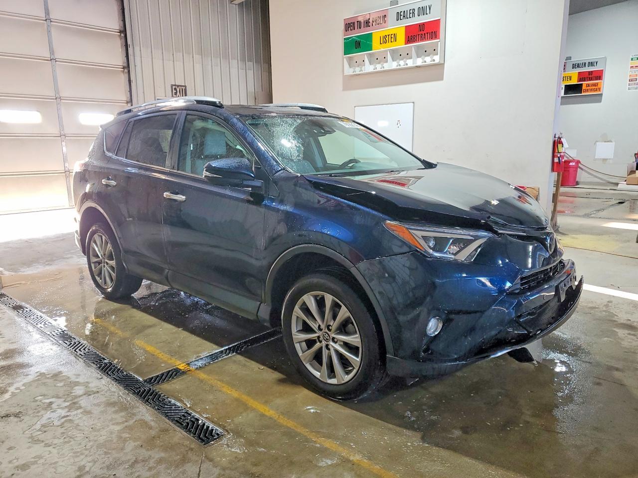 2017 Toyota Rav4 Limited - Фото 4