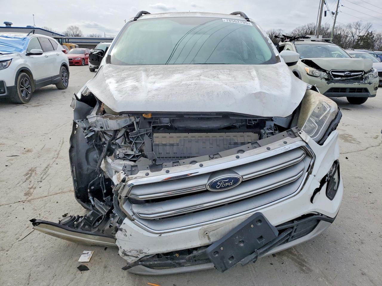 2017 Ford Escape Se - Фото 5