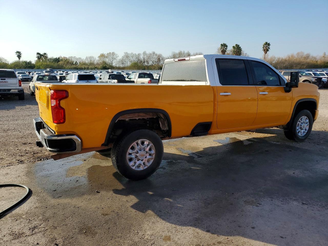 2021 Chevrolet Silverado C3500 Lt - Фото 3