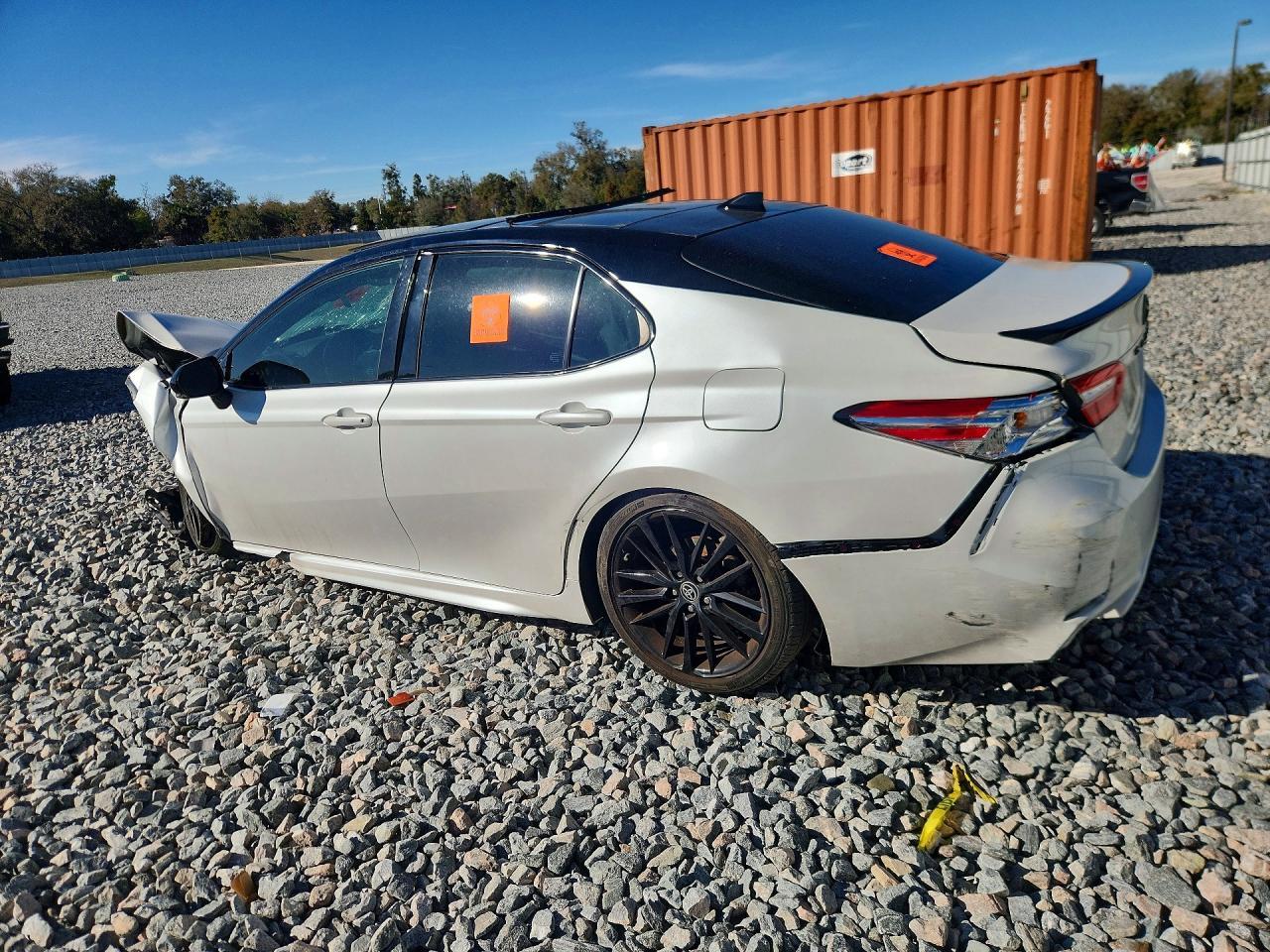 2019 Toyota Camry Xse V6 - Фото 2