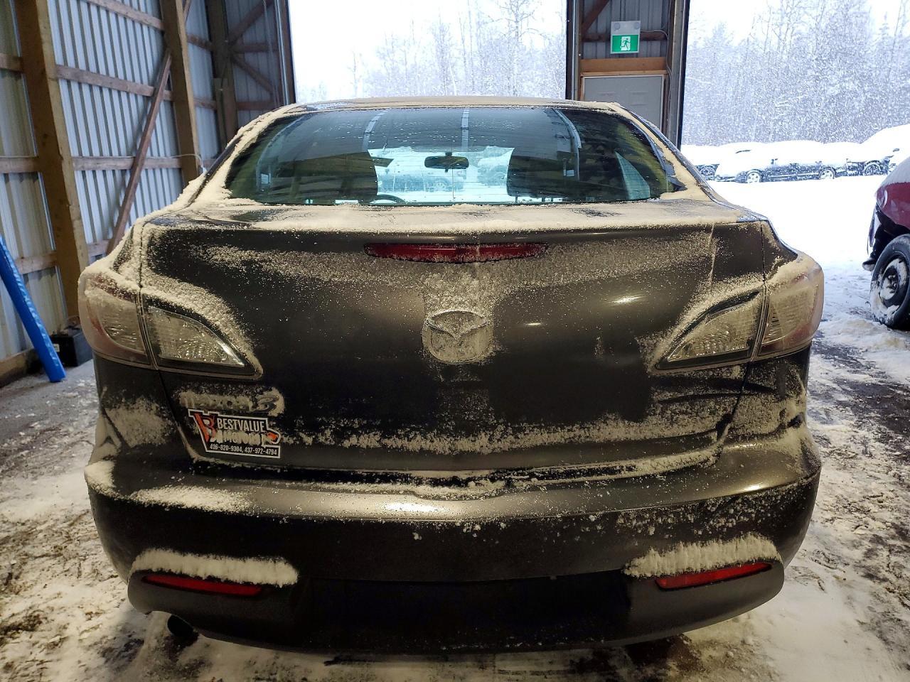 2011 Mazda 3 I - Image 6