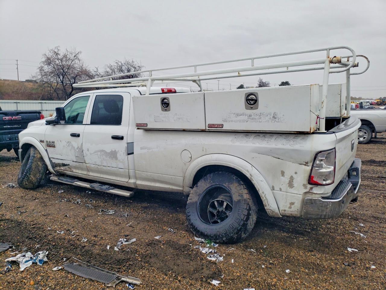 2016 Ram 2500 St - Image 2