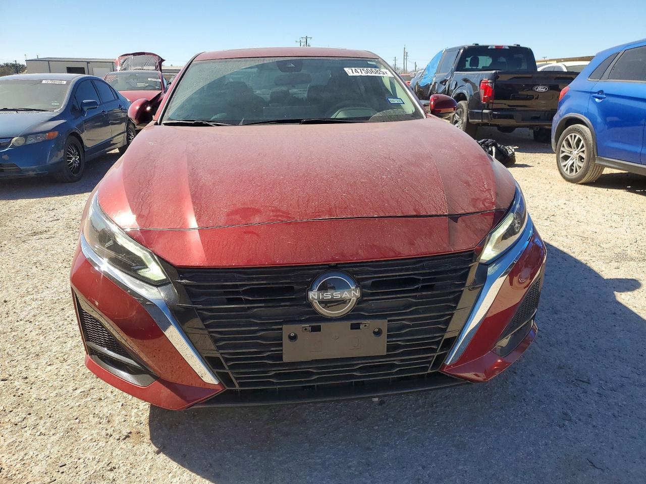 2024 Niss Altima Sl - Image 5