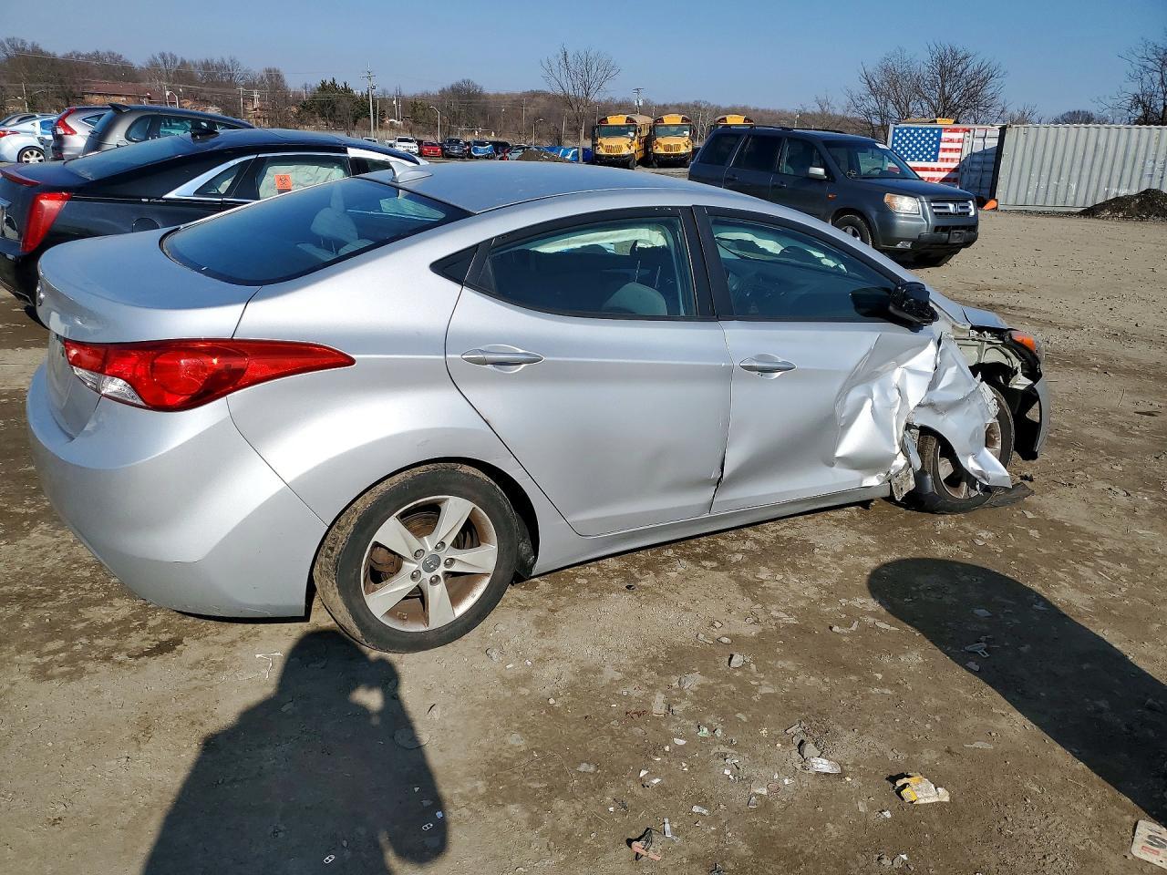 2013 Hyundai Elantra Gls - Фото 3