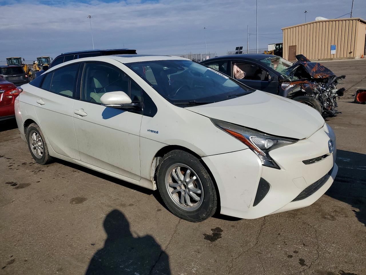 2016 Toyota Prius - Фото 4