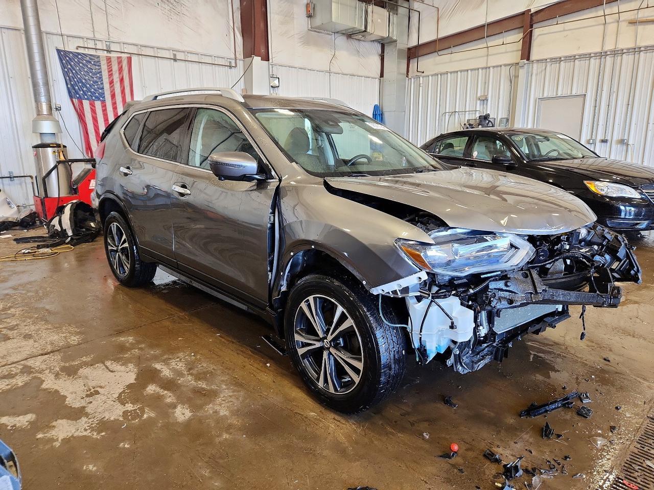2020 Nissan Rogue Sv - Фото 4