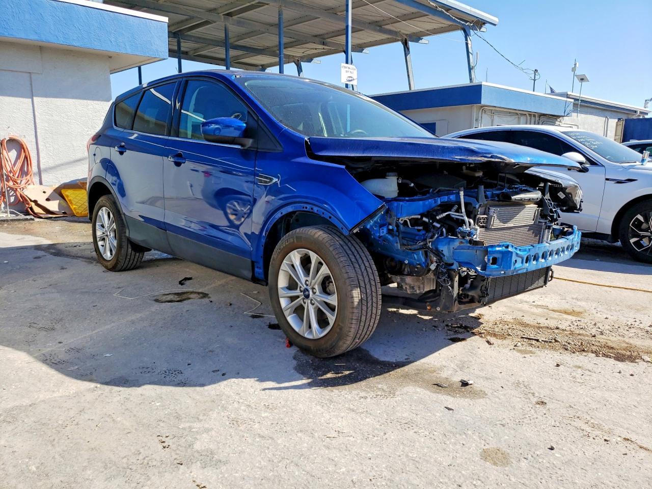 2019 Ford Escape Se - Фото 4