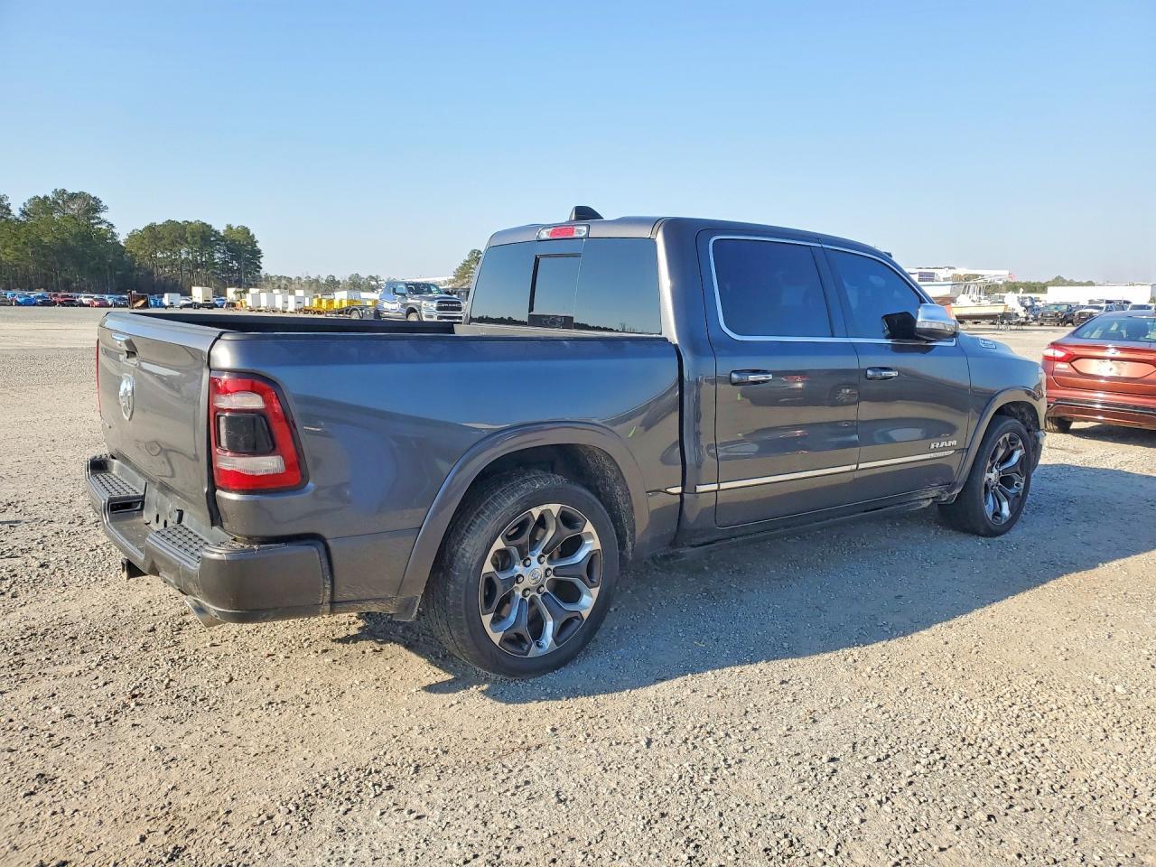 2019 Ram 1500 Limited - Фото 3