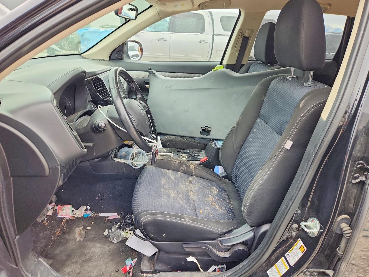 2018 Mitsubishi Outlander Se - Image 7