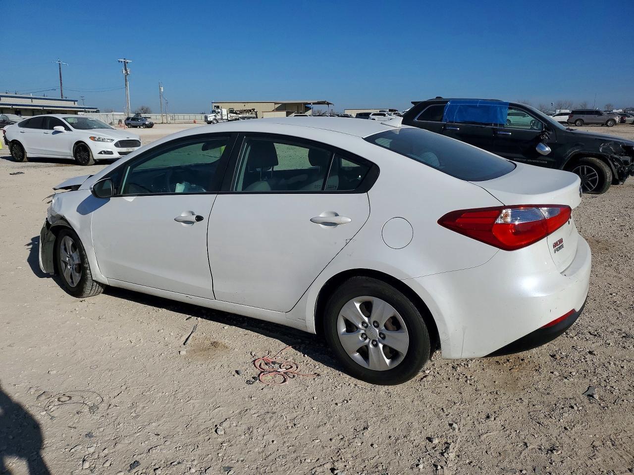 2016 Kia Forte Lx - Image 2