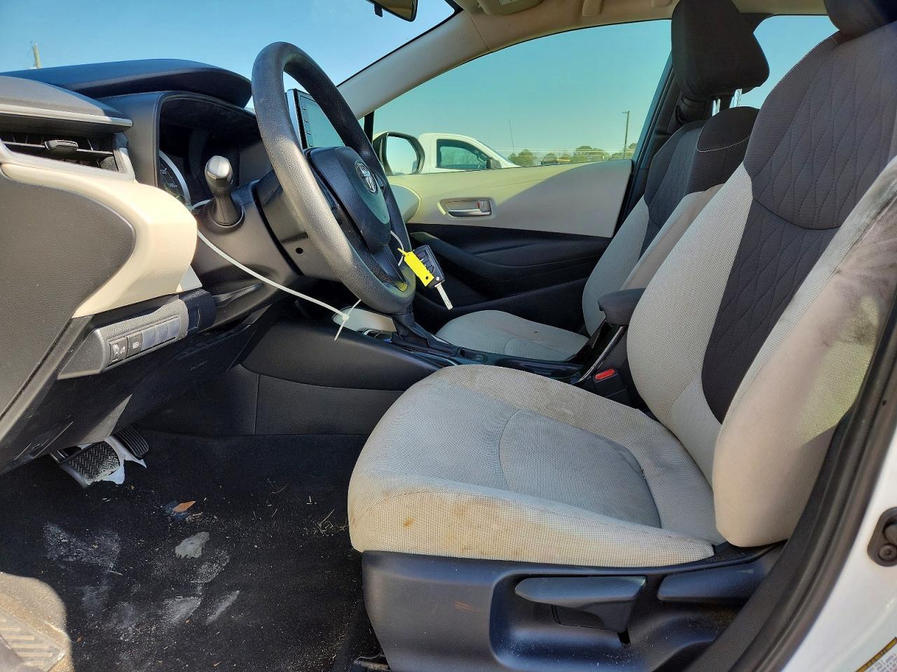 2020 Toyota Corolla Le - Image 7