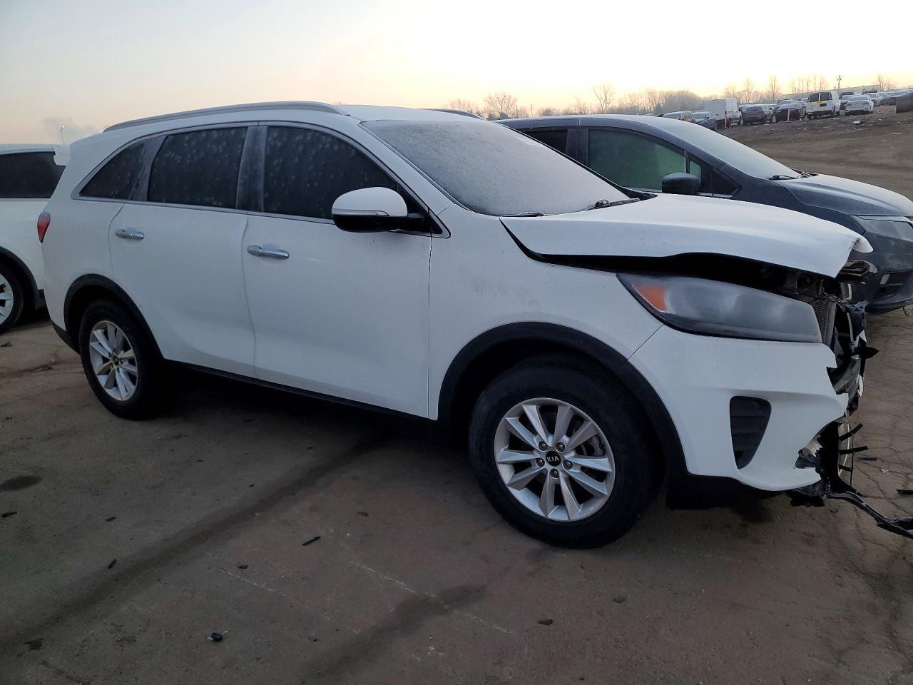 2019 Kia Sorento Lx - Фото 4