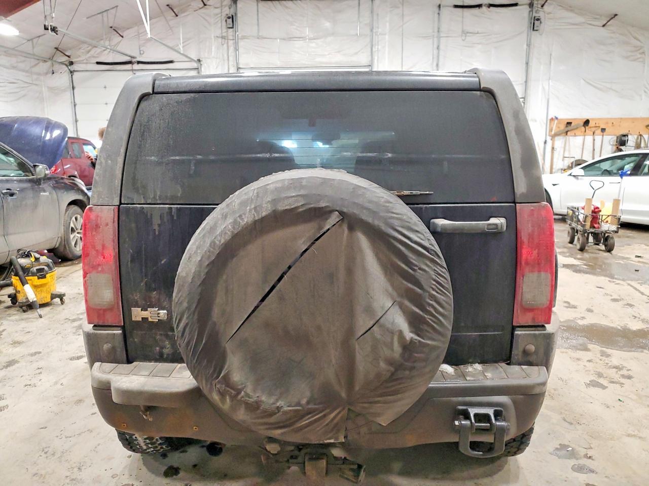 2008 Hummer H3 - Image 6