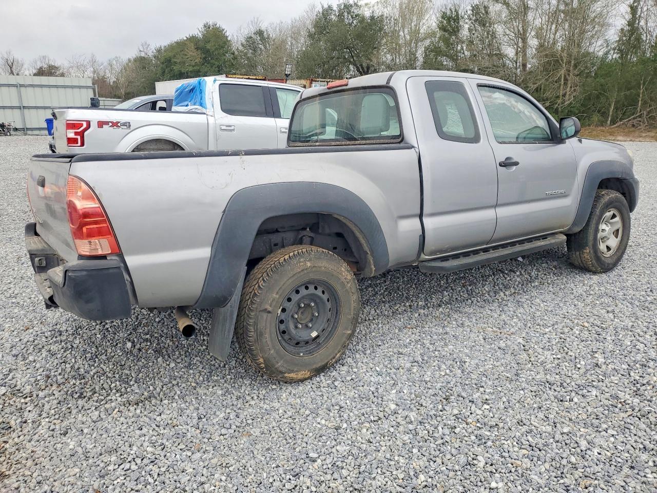 2015 Toyota Tacoma Prerunner - Фото 3