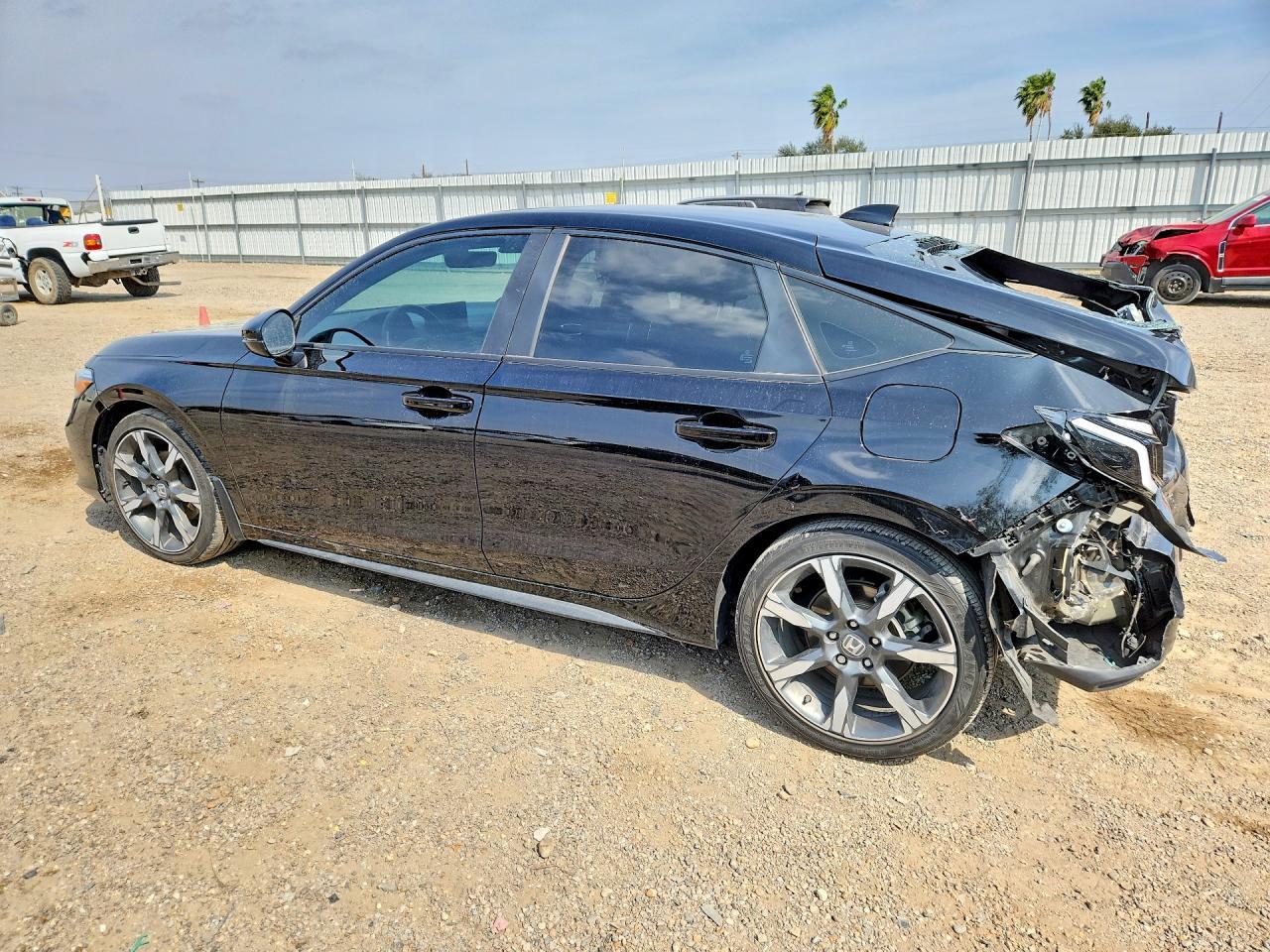 2025 Honda Civic Sport Touring - Фото 2