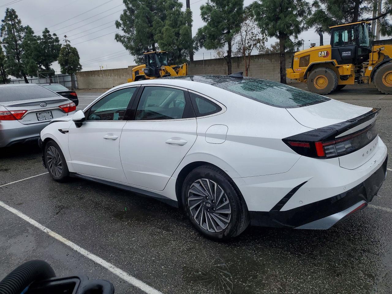 2025 Hyundai Sonata Hybrid - Фото 2