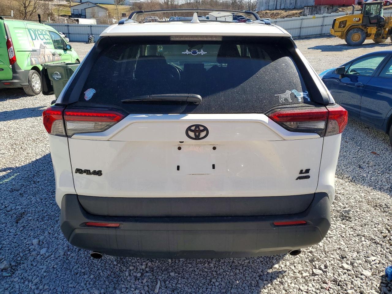 2019 Toyota Rav4 Le - Image 6