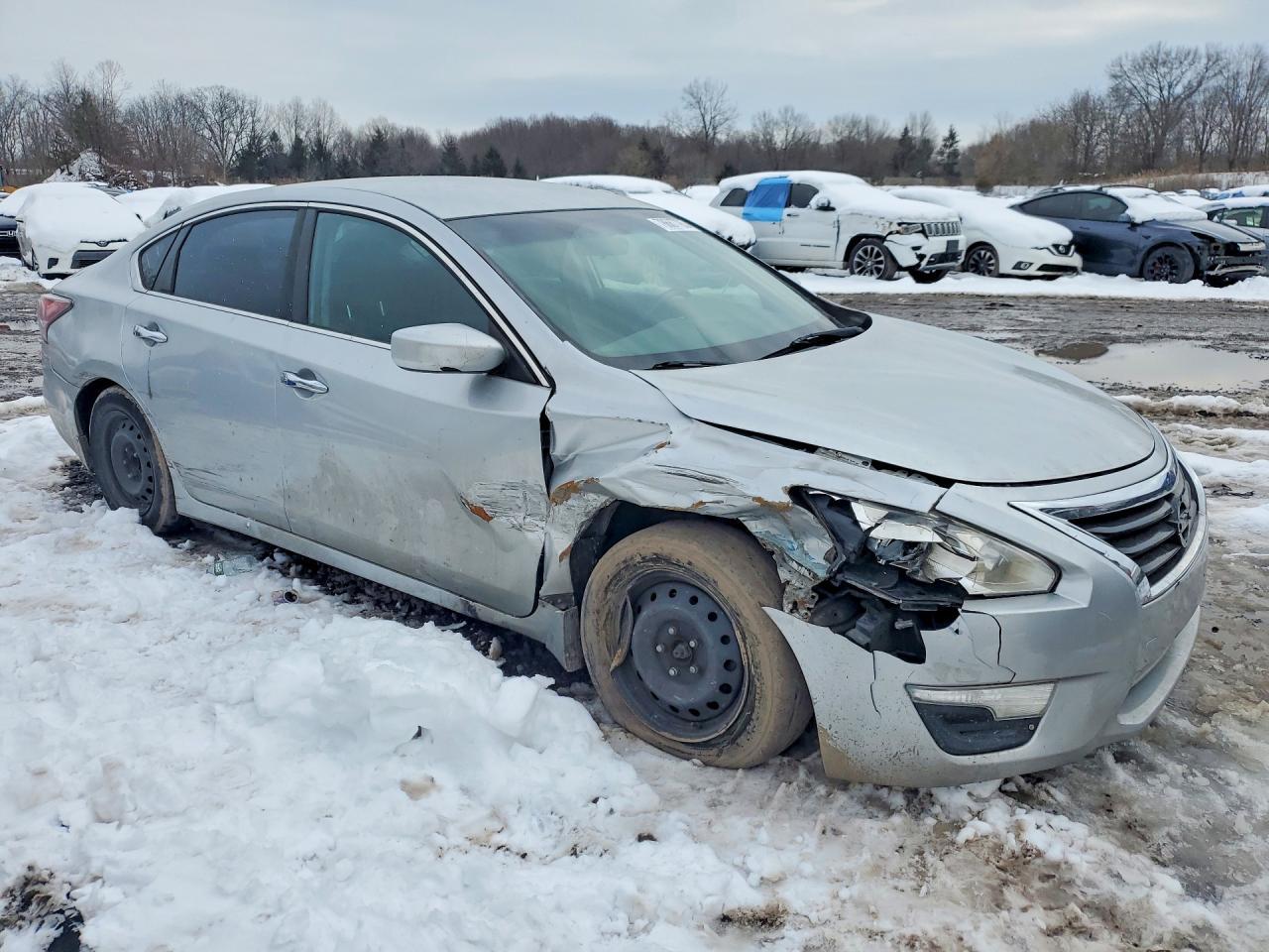2015 Nissan Altima 2.5 S - Фото 4