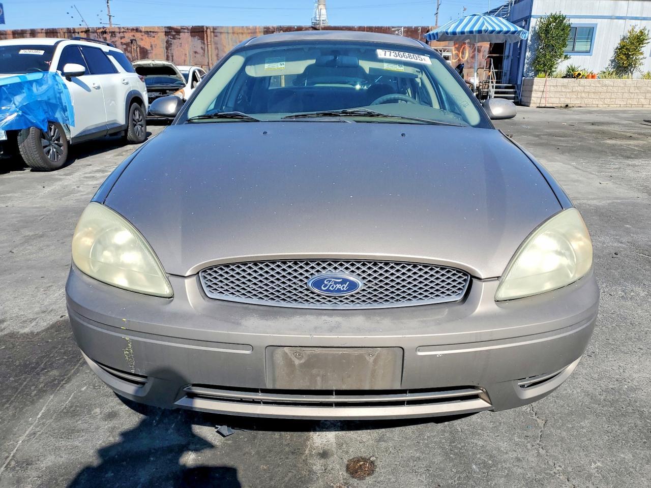 2004 Ford Taurus Ses - Image 5